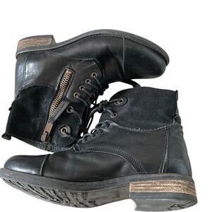 Tara M Loris size 39 black leather and suede combat boots zipper side tie front